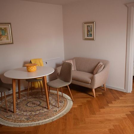 Augsburg Apart Piatra Neamţ Exteriör bild